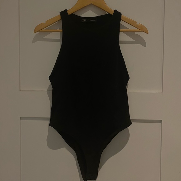 ZARA HALTERNECK BODYSUIT - Picture 4 of 5